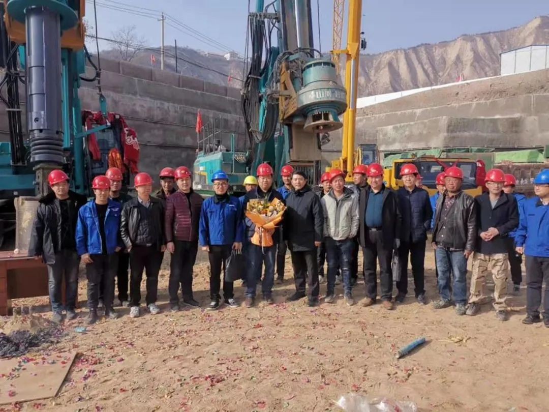 金戈铁马工程路 风雨无阻选优游国际