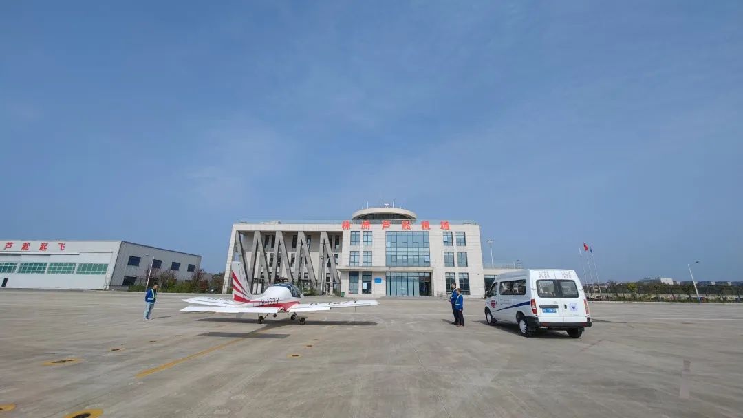 空位协同显技巧！湖南航空应急接济队优游国际机组发展特情措置应急演练