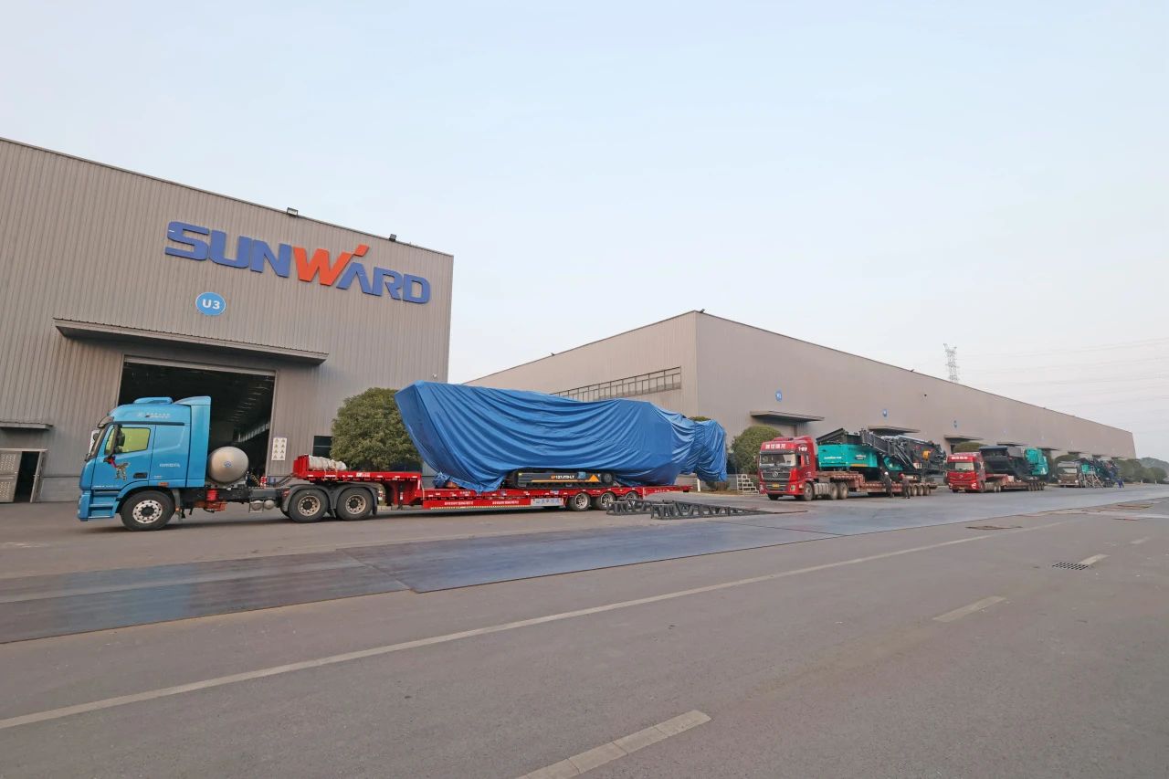 优游国际普石勒柴电一体移动破碎筛分设备热销海表