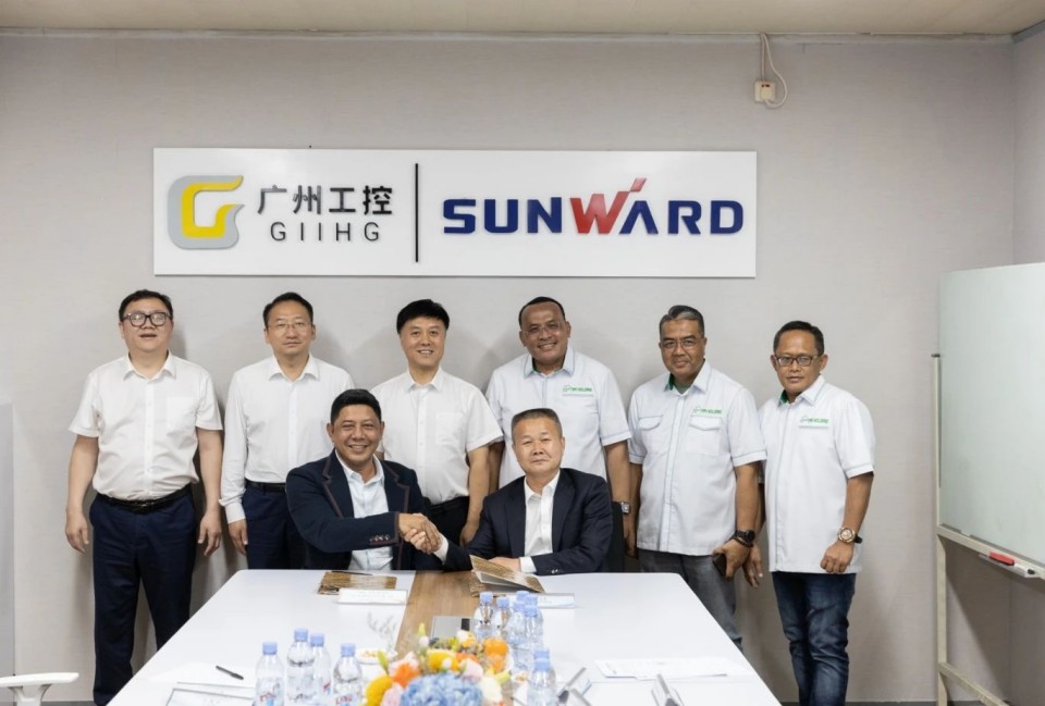 昭通工控集团党委书记、董事长景广军率队调查优游国际智能印尼子公司